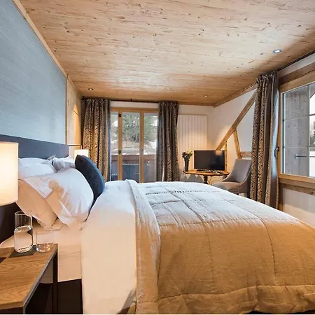 Contact Us At What App - 0041-798-079-427 To Book!! - Luxury Ski Ozzy Flat
